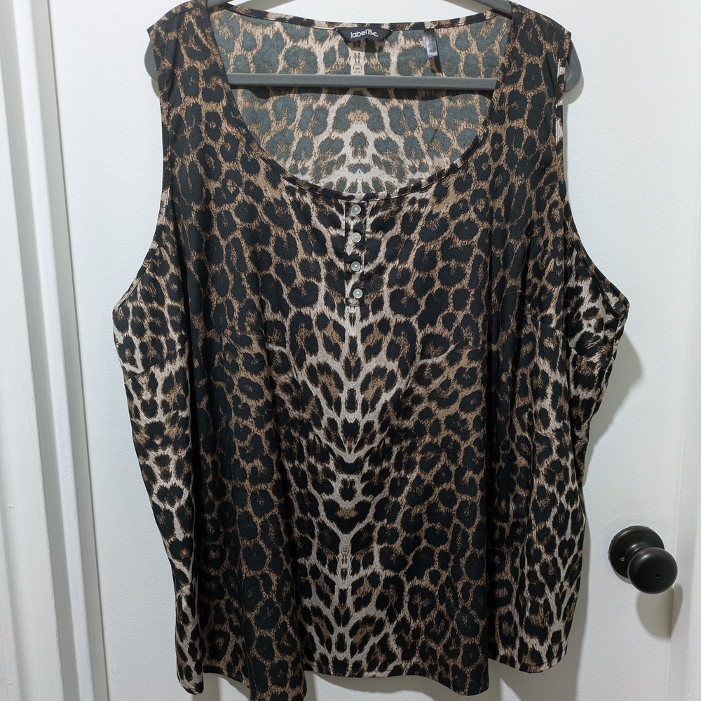 Label Be Leopard Print Sleeveless Blouse